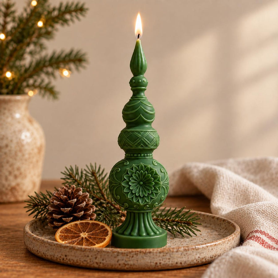 Victorian Christmas Candle – Sculptural Candles