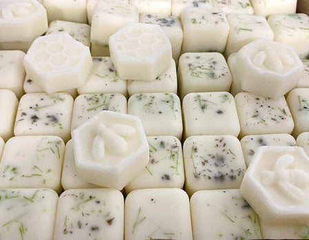 Handcrafted aromatherapy soy wax melts with essential oils by Votive for clean home fragrance