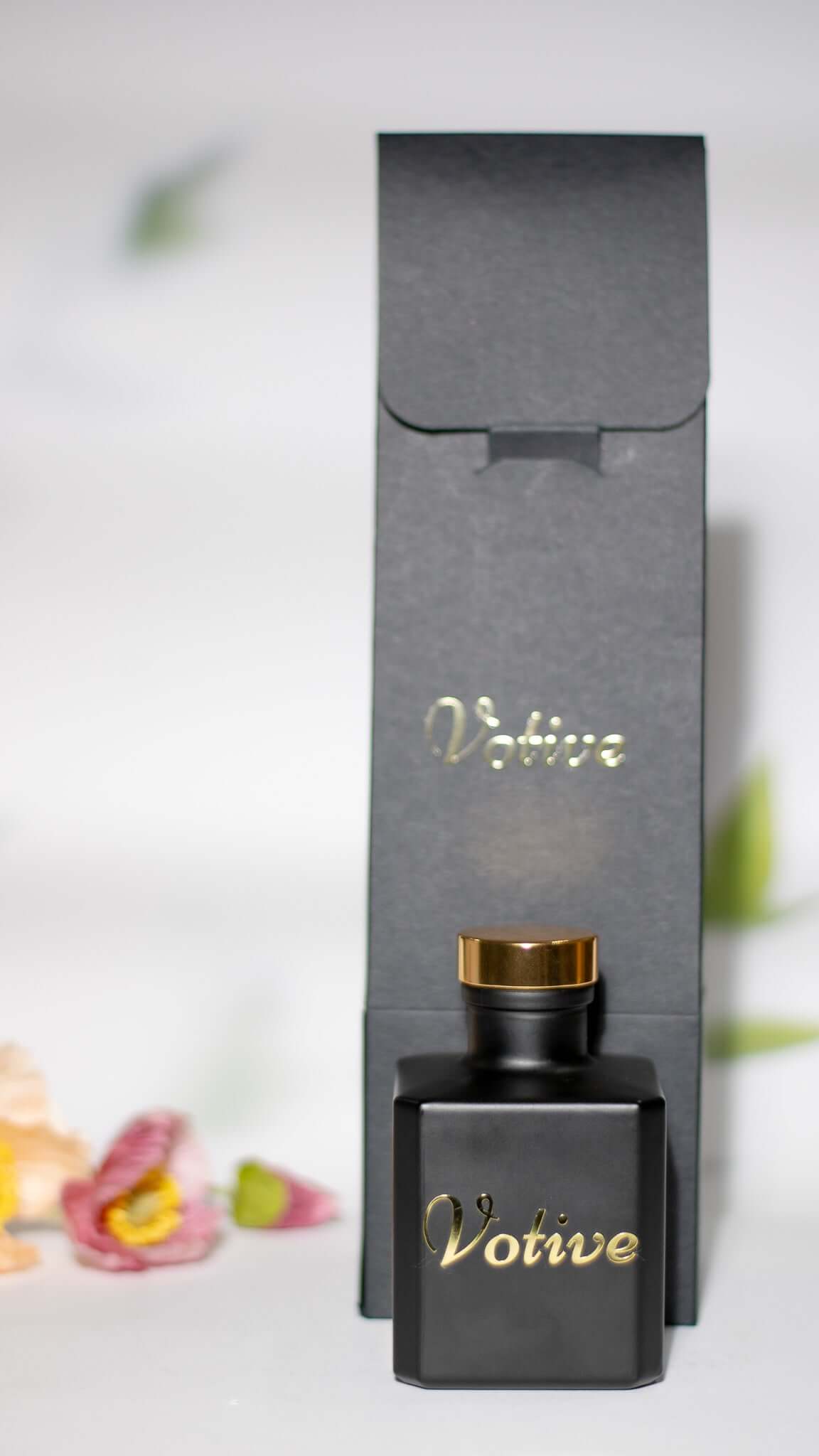 Clean-Scent Home Diffuser – Vegan, Toxin-Free, and Crafted with Care
No paraffin. No harmful fillers. Just therapeutic-grade oils in a hand-finished diffuser that delivers steady, calming scent. Made by Votive® with care, intention, and love for clean air and beautiful spaces.