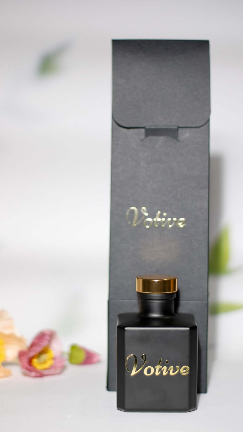 Clean-Scent Home Diffuser – Vegan, Toxin-Free, and Crafted with Care
No paraffin. No harmful fillers. Just therapeutic-grade oils in a hand-finished diffuser that delivers steady, calming scent. Made by Votive® with care, intention, and love for clean air and beautiful spaces.