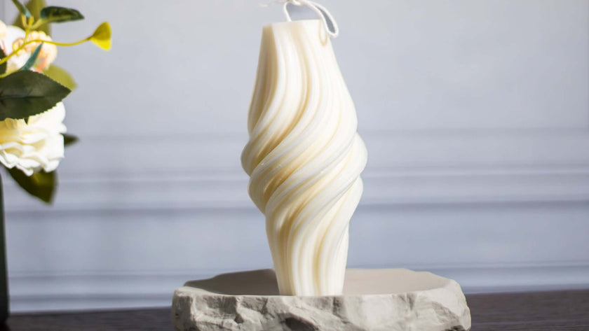 Creamy White Twist Candle – Soy Wax Handmade Candle Gift

