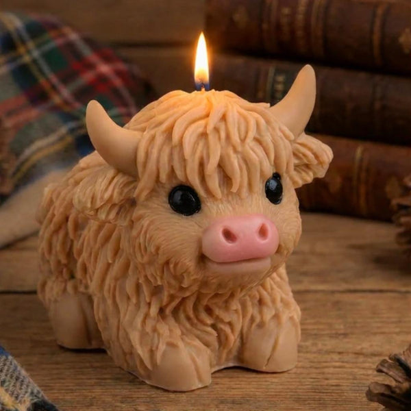 Cute Cow Candle – Funny Animal Candle – Gift for Cow Lovers – Unique Home Decor – Handmade Soy Wax – Kawaii Style Gift