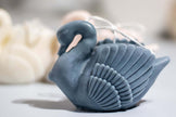 Elegant Swan Shaped Candle Trio – Soy Wax & Clean Burn Wick

