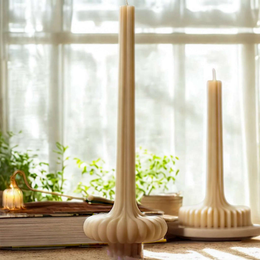  Elegant vertical candle – non-toxic soy wax with mystical scent