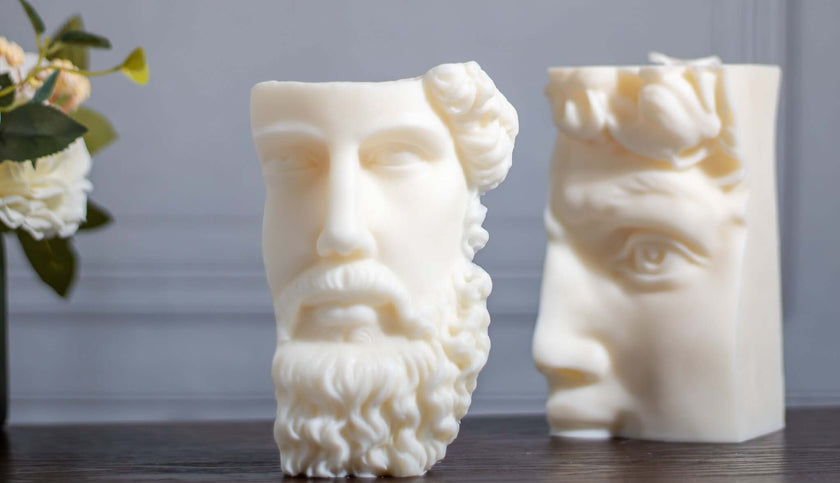 Greek-inspired soy wax candle – bust sculpture perfect for aesthetic home styling.
