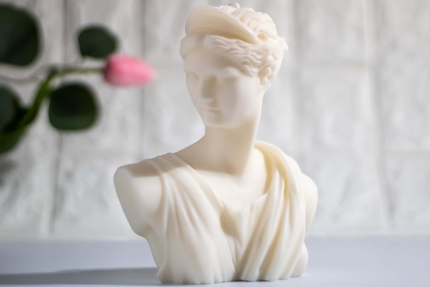 Greek goddess Artemis candle, blending artistic craftsmanship with historical inspiration for a timeless décor piece.