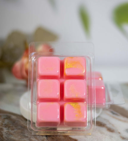 Handmade scented soy wax melts in eco-friendly packaging – non-toxic and phthalate-free