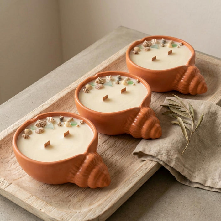 Large Conch Shell Candle – Handmade Soy Wax Coastal Decor Candle
