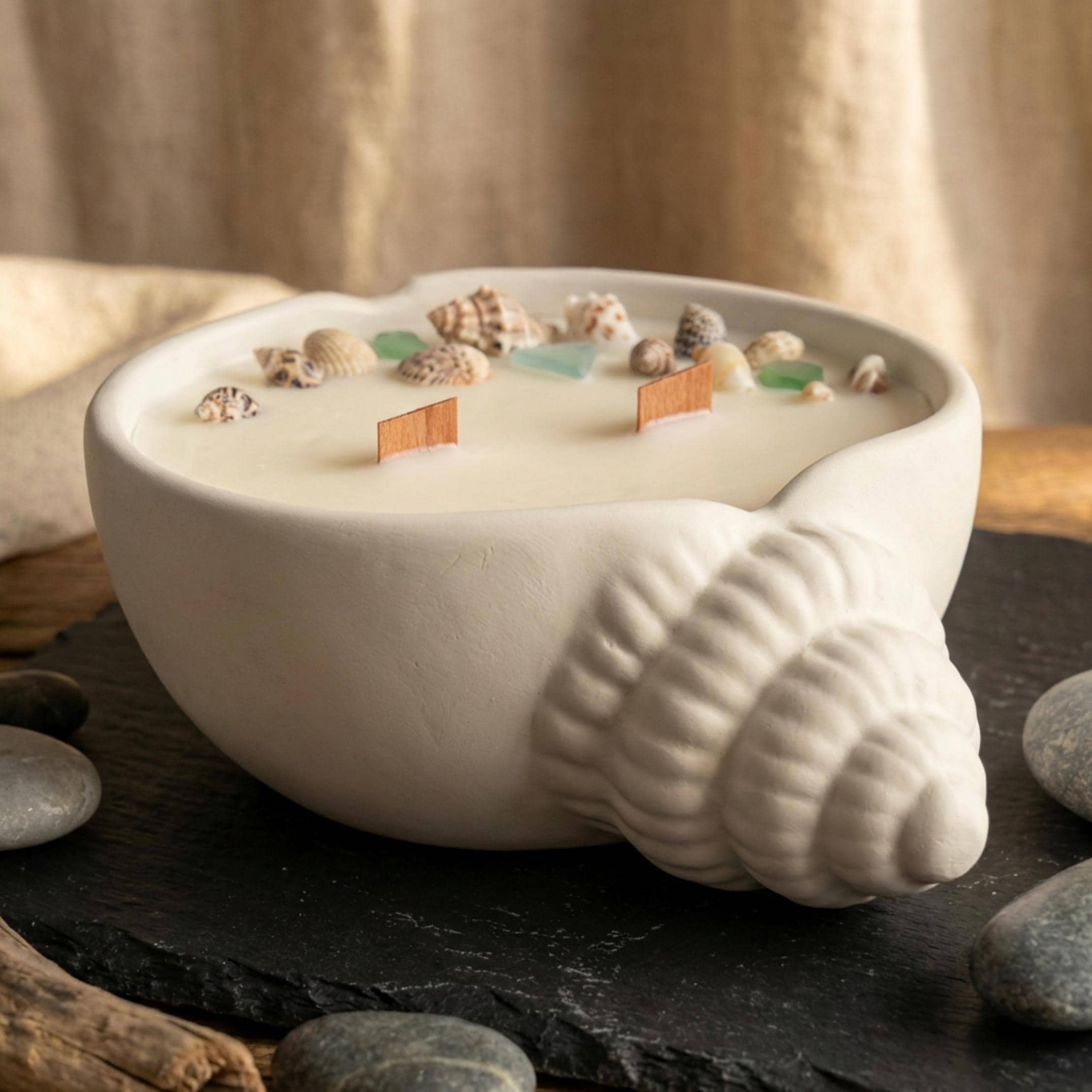 Large Conch Shell Candle – Handmade Soy Wax Coastal Decor Ca – lifestyle view