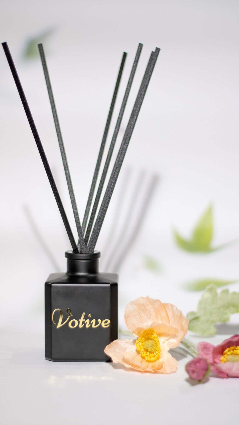 Luxury Room Diffuser – Plant-Based, Clean-Scented, and Hand-Finished
Designed for wellness and beauty, the Votive® diffuser brings spa-like serenity into any space. Our phthalate-free, essential oil-based scents uplift and soothe, while the minimalist black glass design enhances your décor.