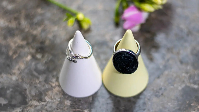 Minimalist Jesmonite ring display – perfect for home décor