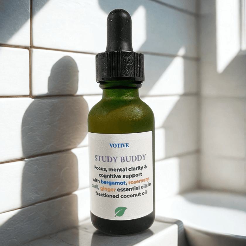 Natural aromatherapy oils for stress relief and mood support

