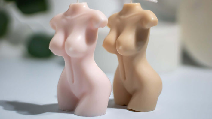Nude body candle – sculptural soy wax female form for modern decor