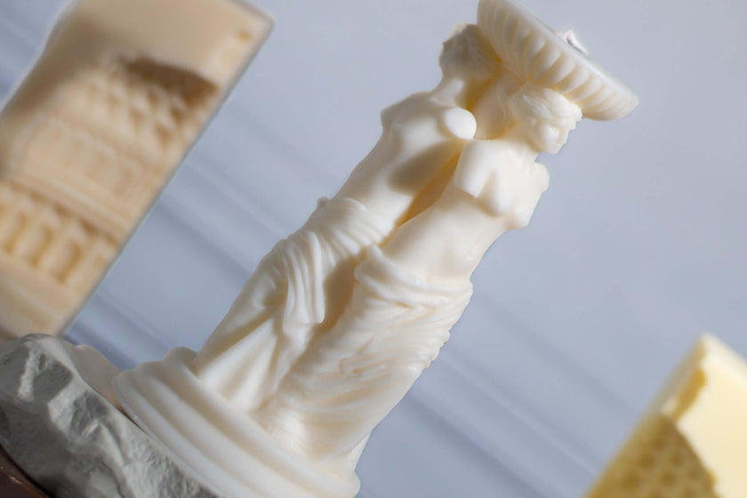 Sculptural goddess candle – natural soy wax bust representing divine femininity.