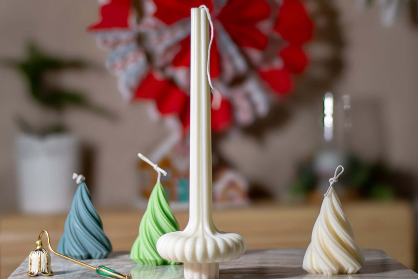 Sculptural home candle – soft fragrance in a vertical design