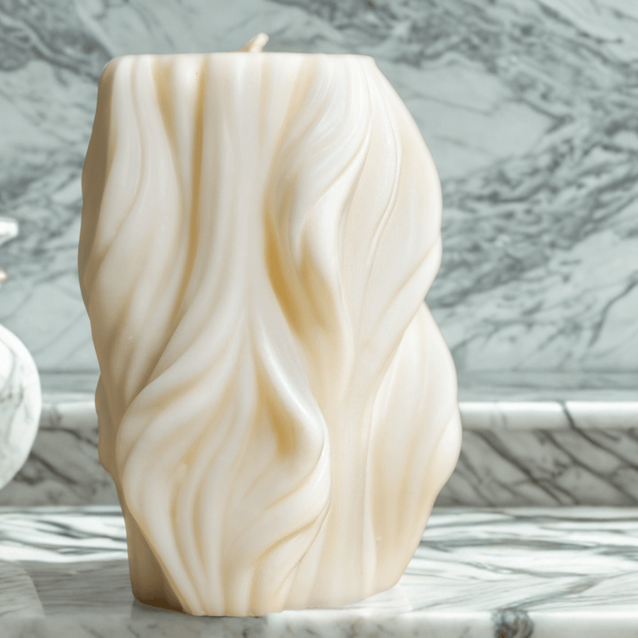 Sculptural wavy soy scented candle – minimalist handmade decor for modern calm interiors.