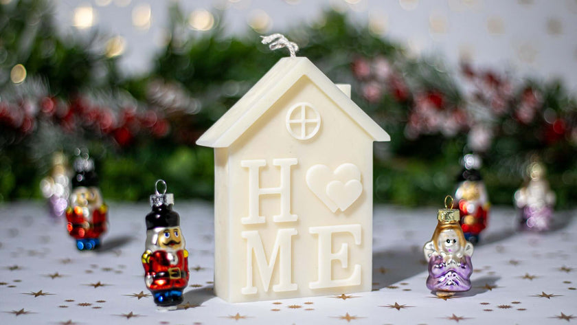 Hand-poured soy wax candle, perfect for housewarming gifts.