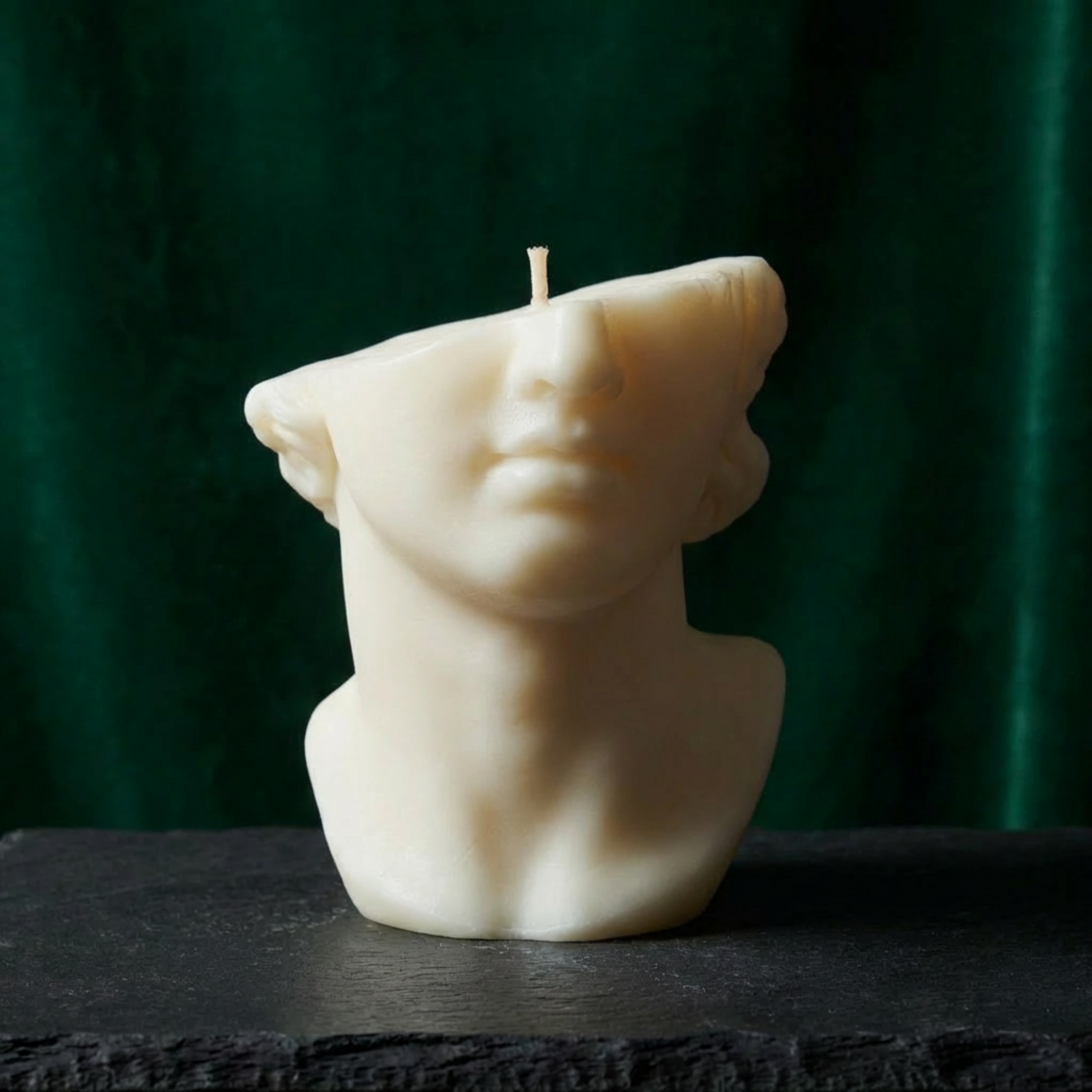 Half Face David Candle soy wax candle — detail view