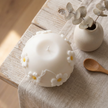 daisy-flower-candle-aesthetic-soy-candle-gift-for-her
