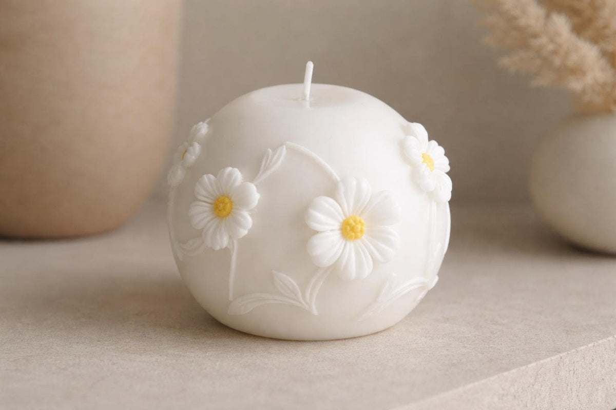 Handmade Daisy Sphere Soy Candle