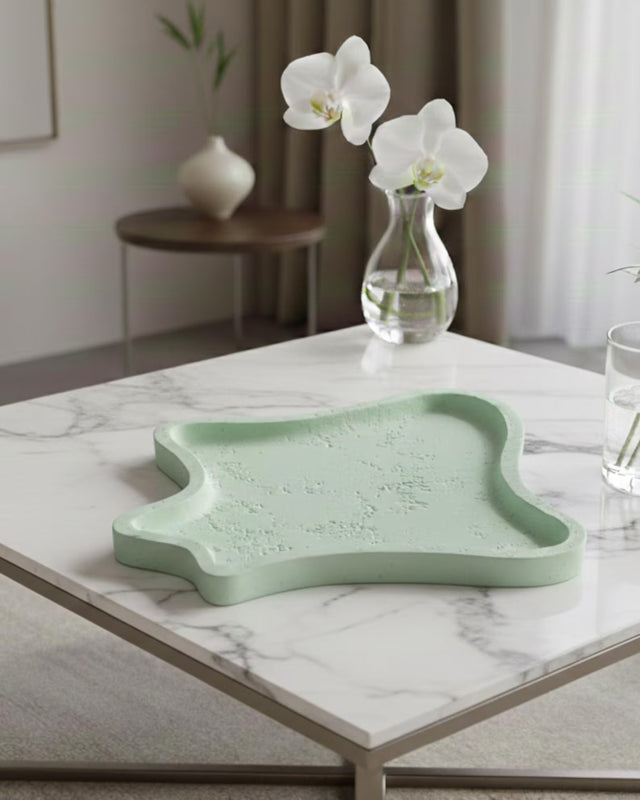 wavy-resin-tray-japandi-handmade-jewelry-display-tray