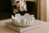 Wavy Tray – White Eco Ceramic Resin Bowl – Handmade Minimalist Decorative Dish