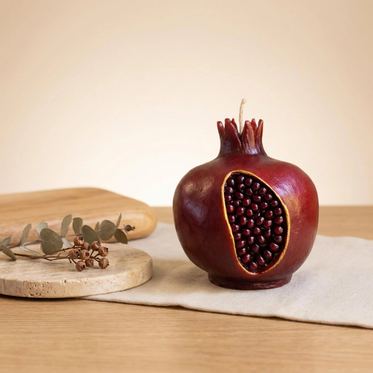 pomegranate-candle-hand-painted-unique-soy-wax-candle-for-home-decor-luxury-gift-holiday-table-centerpiece rephrase