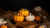 Lumânare handmade Pretty Pumpkin, decor festiv pentru Halloween