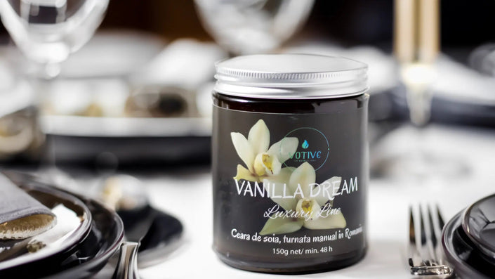 Lumânări parfumate Vanilla Dream cu aromă de vanilie bourbon și caramel